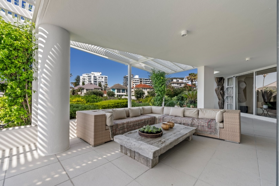 To Let 3 Bedroom Property for Rent in Bantry Bay Western Cape